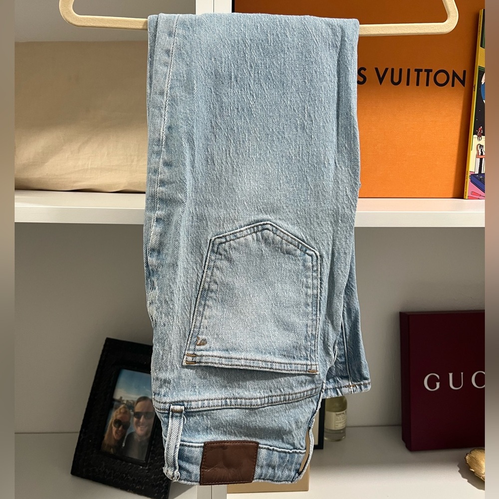 {Madewell} The Curvy Perfect Vintage Jean - Size 24
